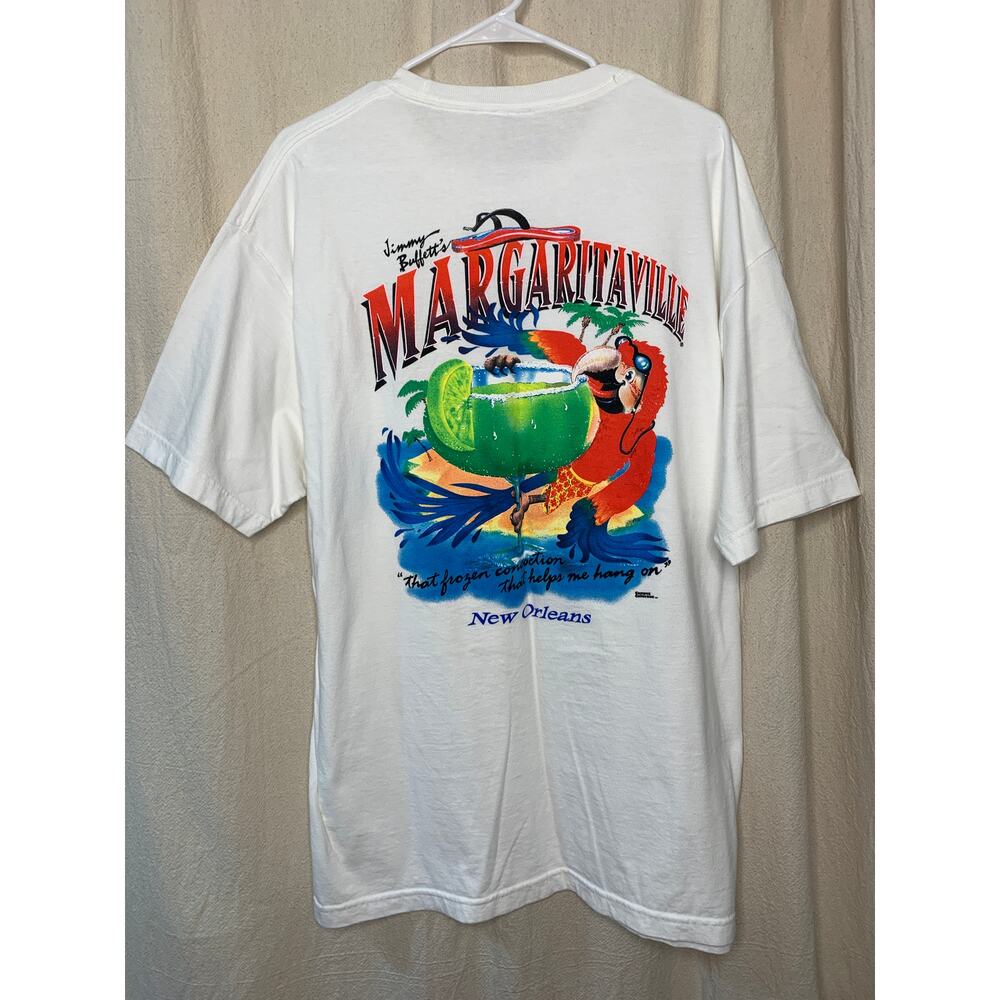 Vintage 1990s Jimmy Buffett Margaritaville New Orleans Parrot Graphic Shirt L